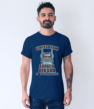 Zapach diesla - Koszulka z nadrukiem - dla kierowcy tira - Męska